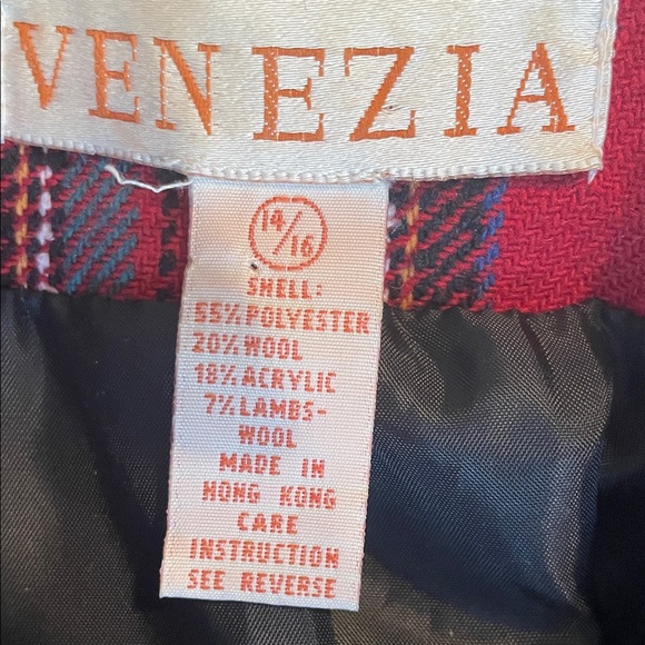 Venezia Women's Bold Red Plaid Blazer14/16 - Picture 8 of 8